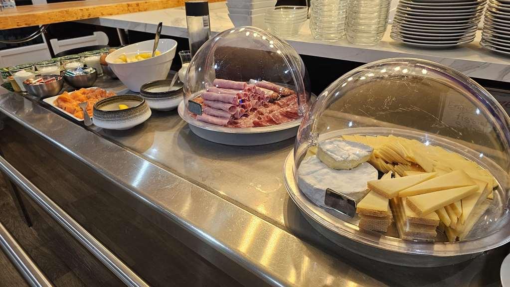 Brit Hotel Plaisance A9/A61 Ναρμπόν Εστιατόριο φωτογραφία